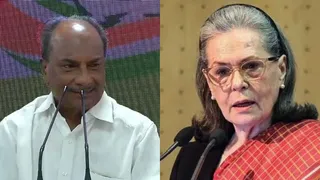 Kerala: How Sonia Gandhi's Call To AK Antony Solved Satheesan vs Venugopal Dispute Over CM Post?