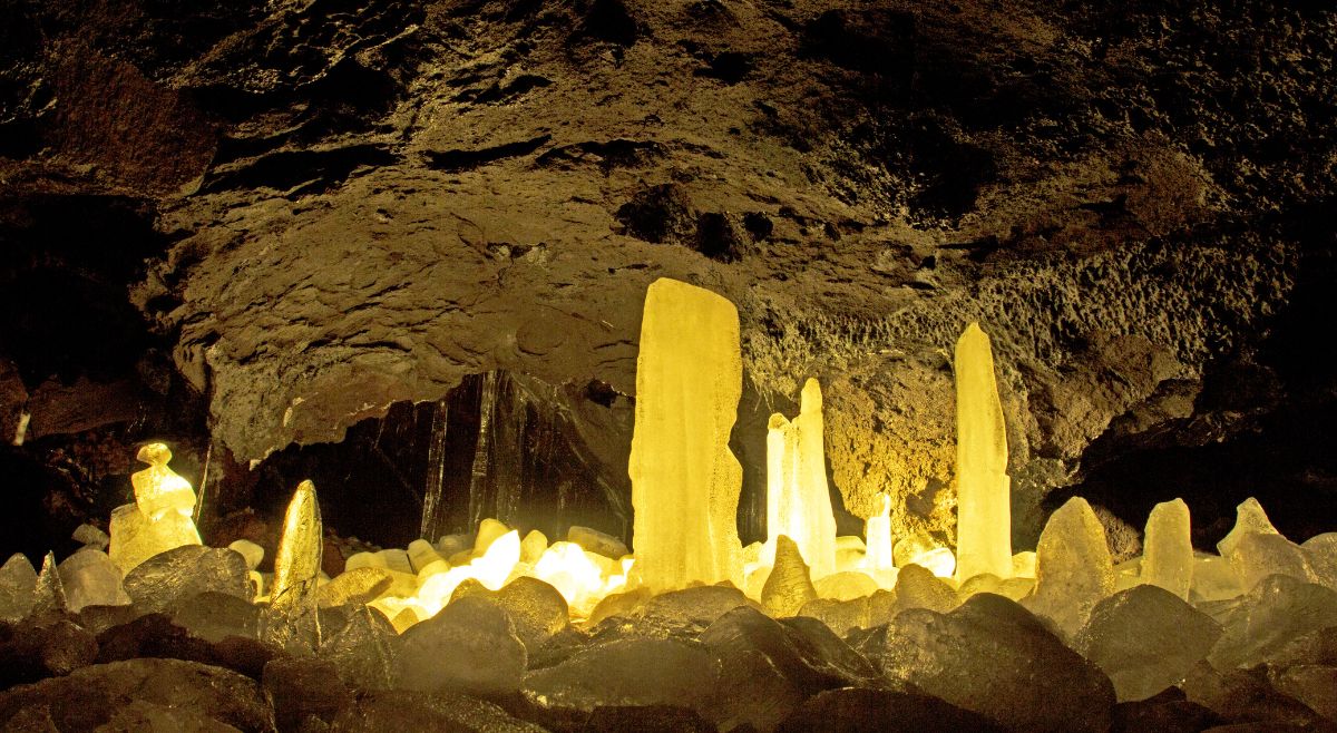 Narusawa Ice Cave