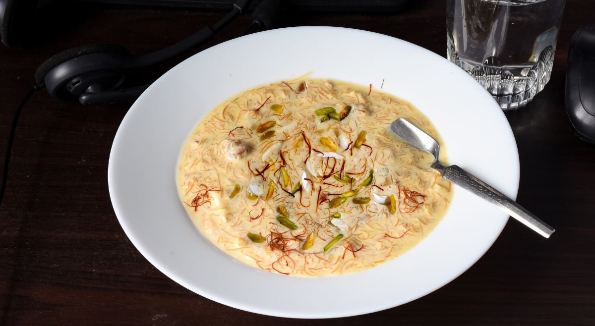 how to make sheer khurma at home