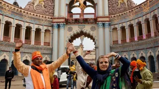 Hinduphobia In US: Prominent US Congressman Backs Resolution Condemning Temple Attacks 
