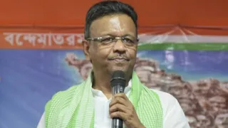 Kolkata Mayor Firhad Hakim Resigns After Mamata Banerjee's Nod As TMC Rift Widens