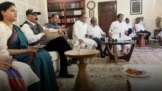 Kolkata Gone, Delhi Slipping: Mamata's TMC Falls Apart As 20 Lok Sabha MPs Seek To Join NDA After Revolt By MLAs