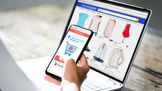 Indian Shoppers Lose Rs 28,000 Crore Annually To 'Dark Patterns': Are You One of Them?
