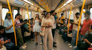 5 Ways Gen Zs Are Styling Bandanas In Summer | Fashion In Delhi Metro