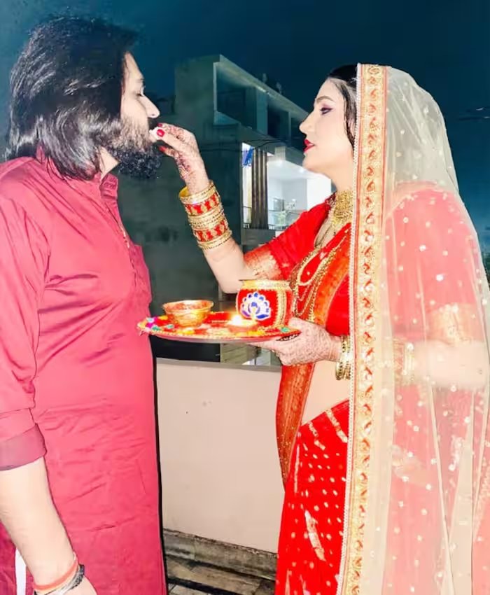 HKcMjNGasAAEgW7