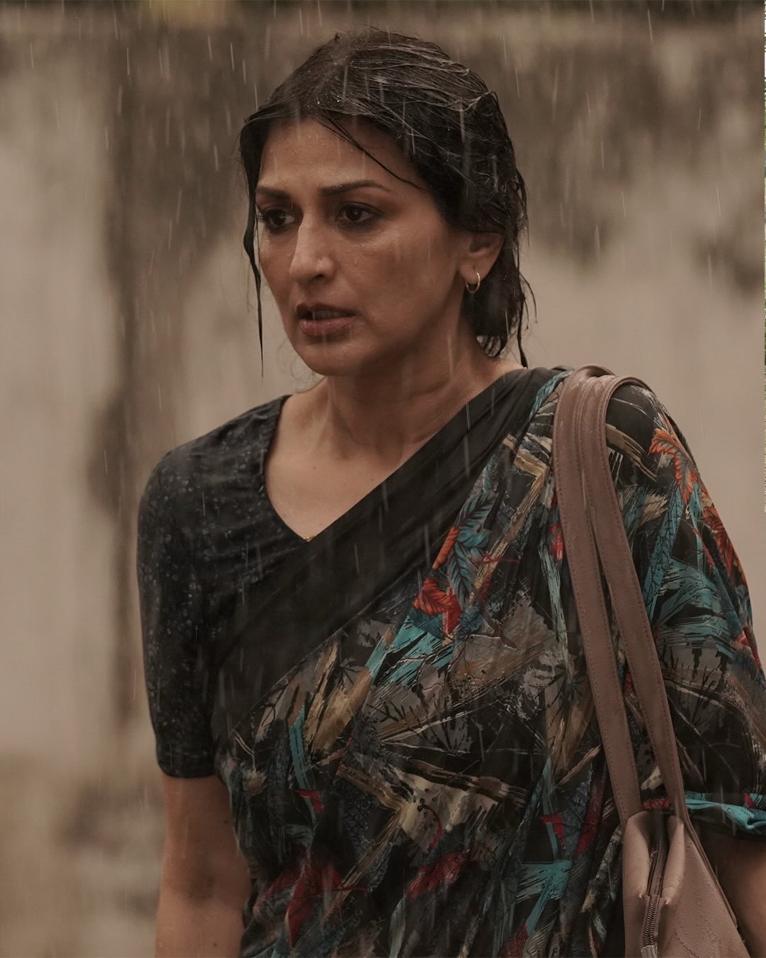 Sonali Bendre Raakh