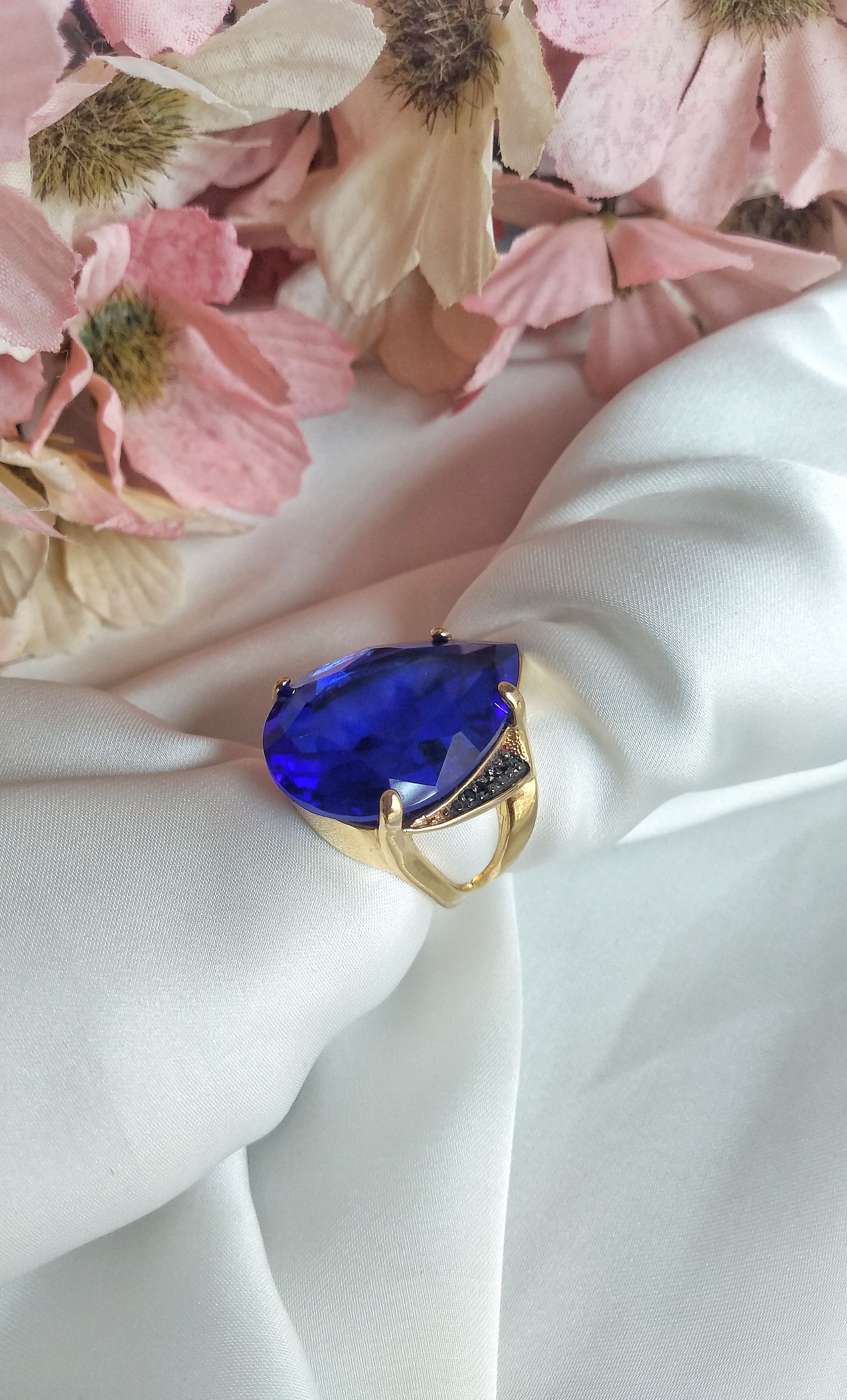 Blue Sapphire helps in