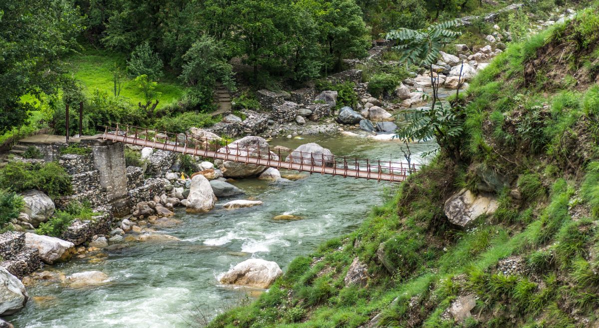 Tirthan Valley
