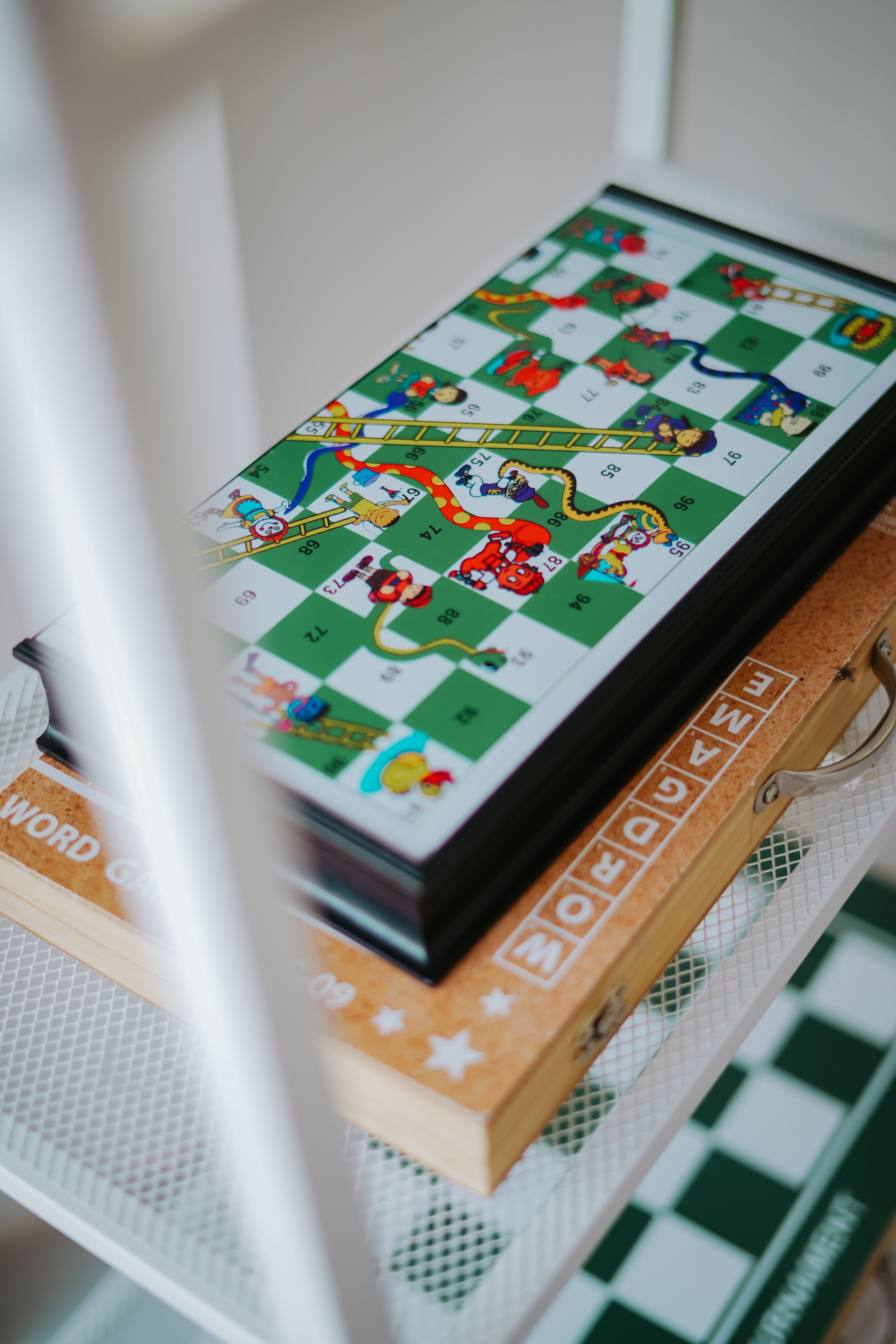 snake and ladder