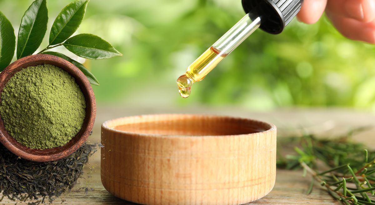 Tea Tree Oil And Green Tea Toner