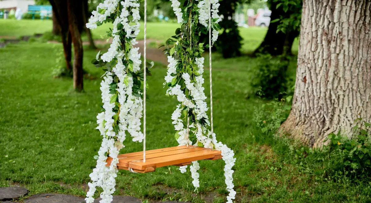 White vines