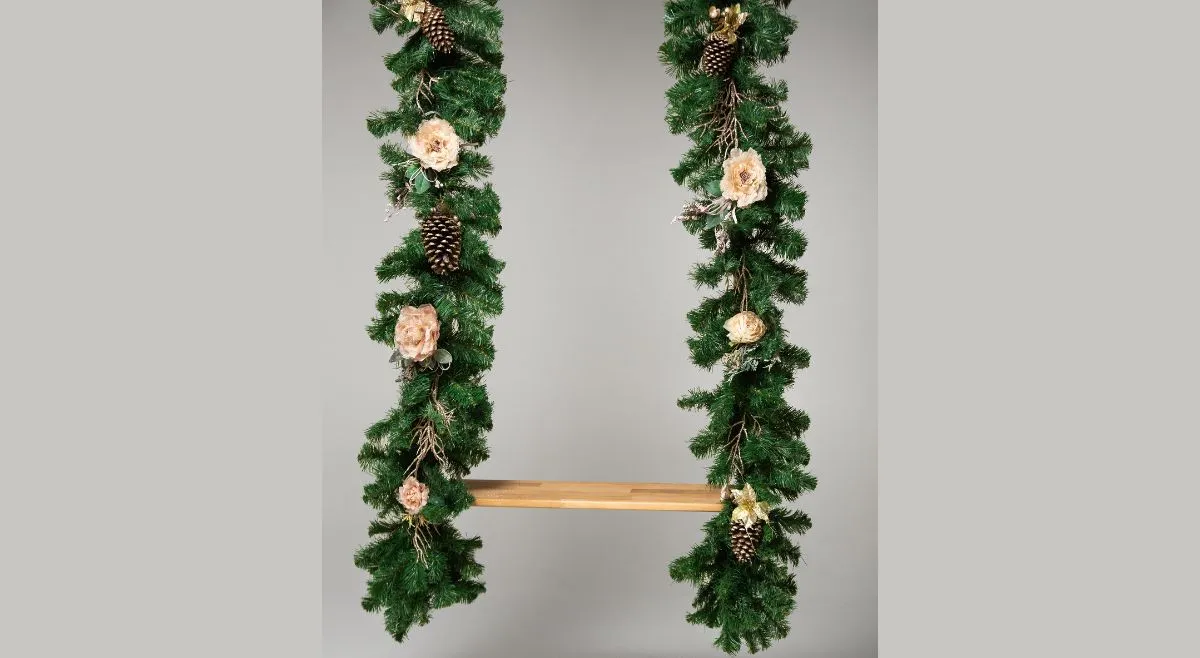 leafs and floral decoration