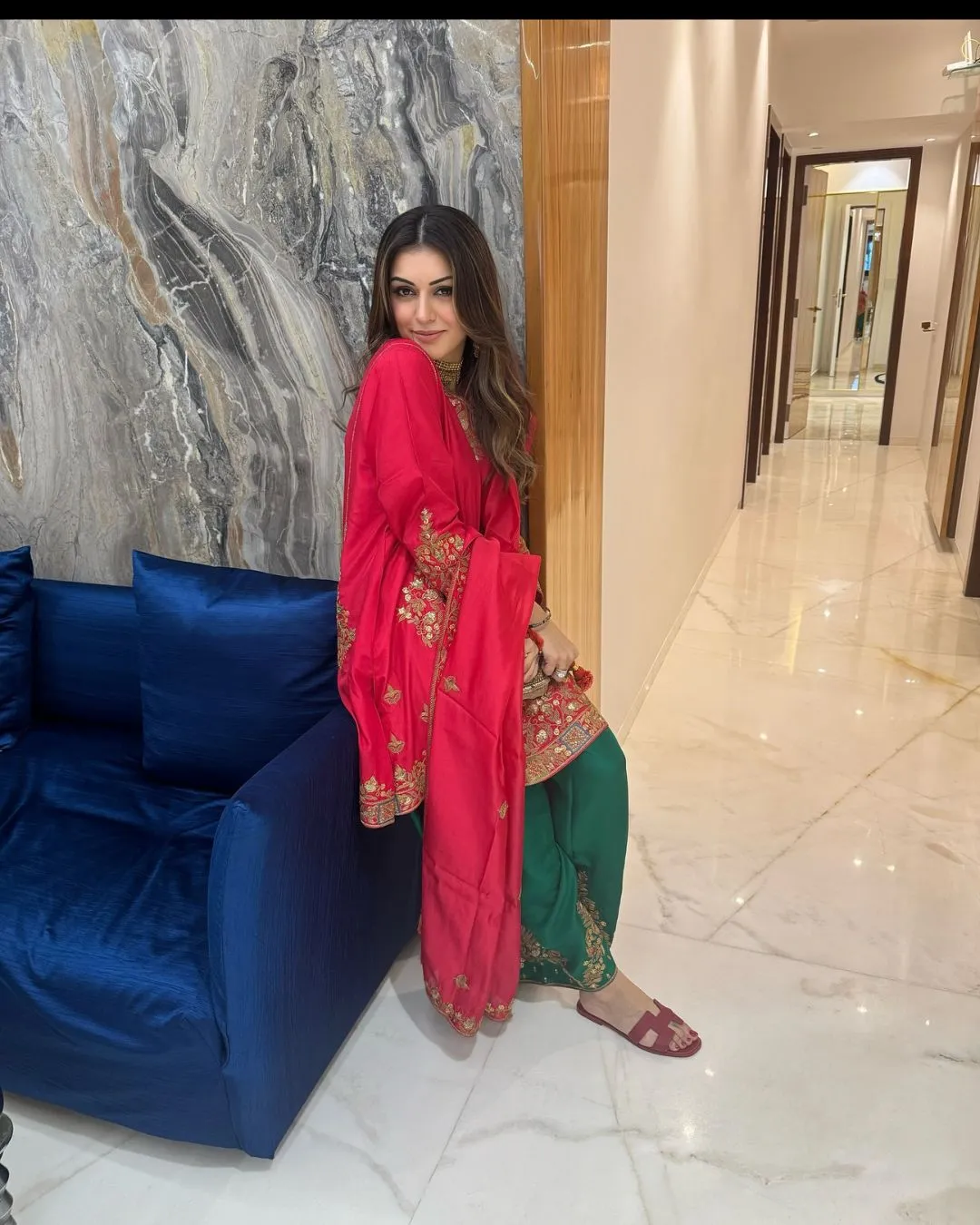 red peplum kurti set