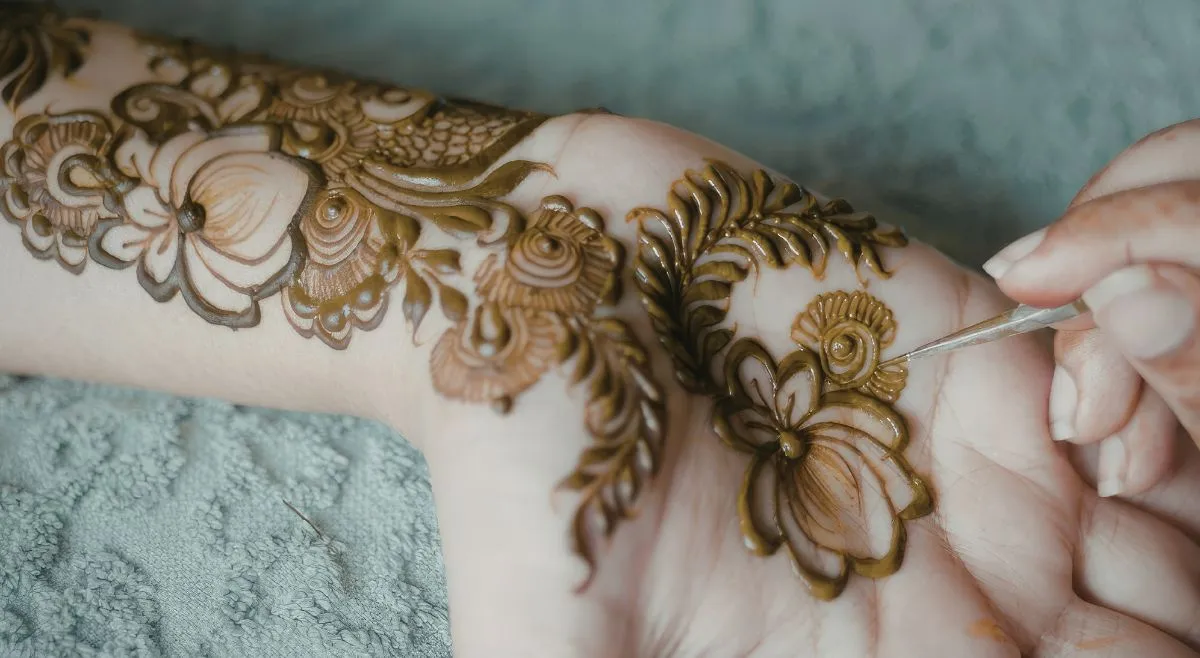 Lotus and Vine Henna Design