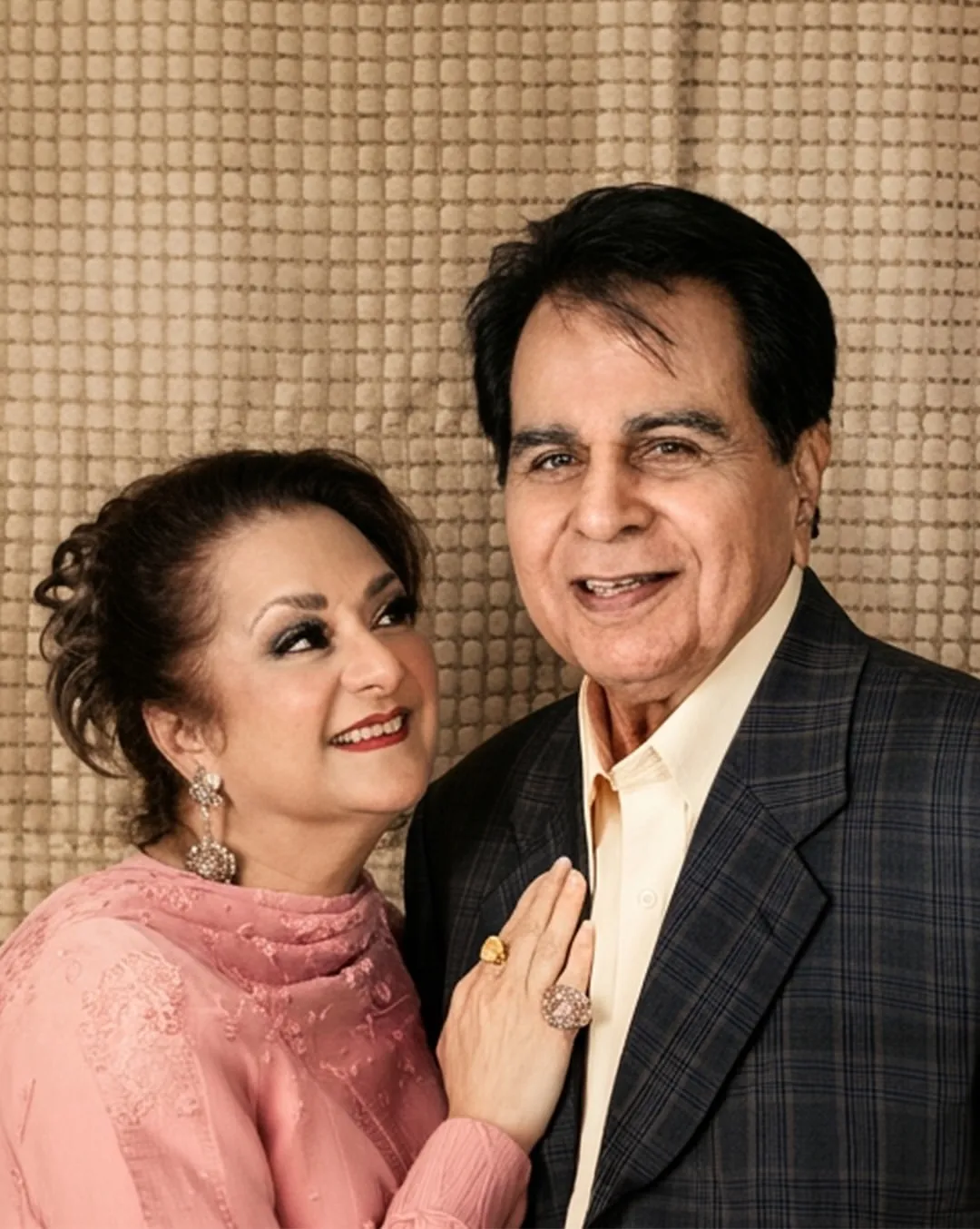 Saira Banu smitten by Dilip Kumar