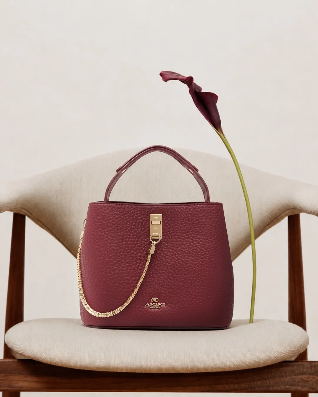 akiki london bags
