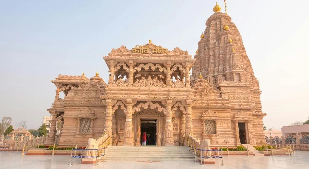 Facade of the Rangili Mahal Temple in Barsana India