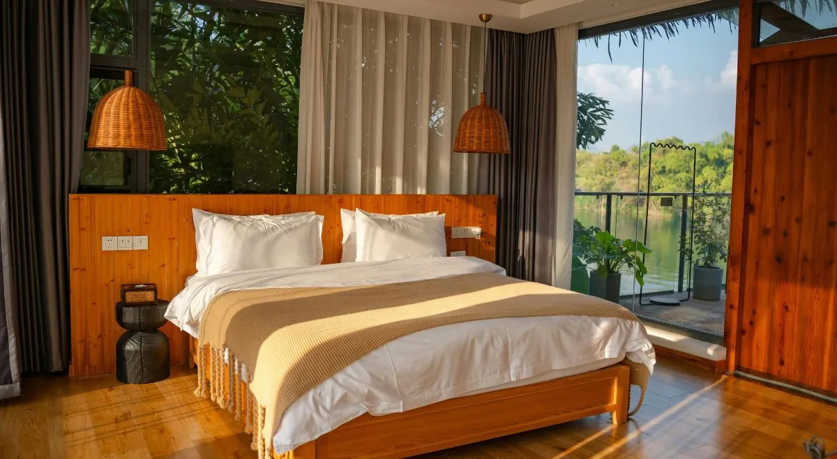 Terracotta Bedroom With Wooden Elements