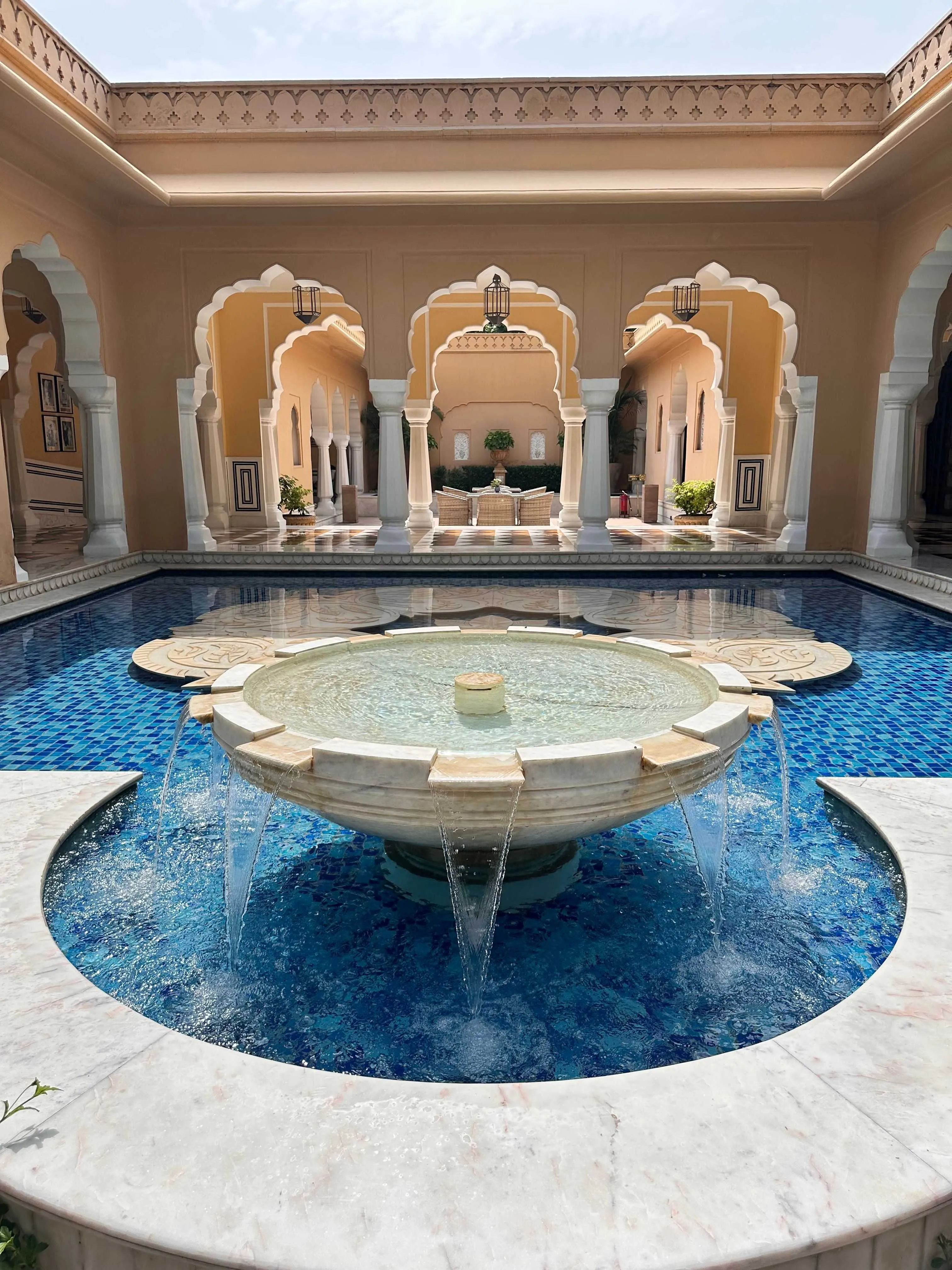 fountain compressed