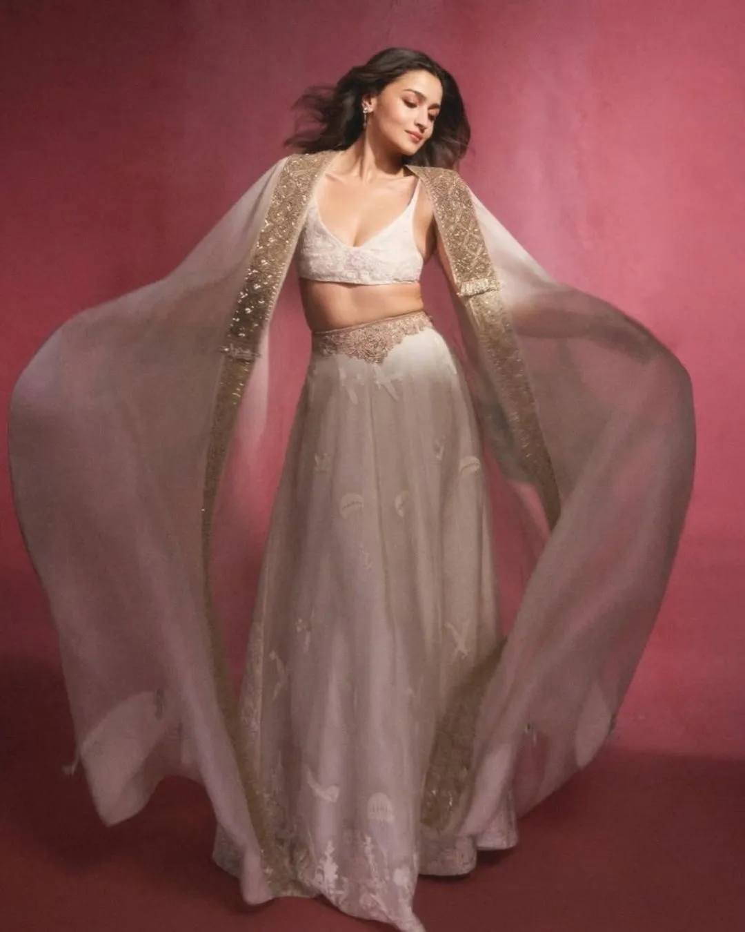 dupatta as cape