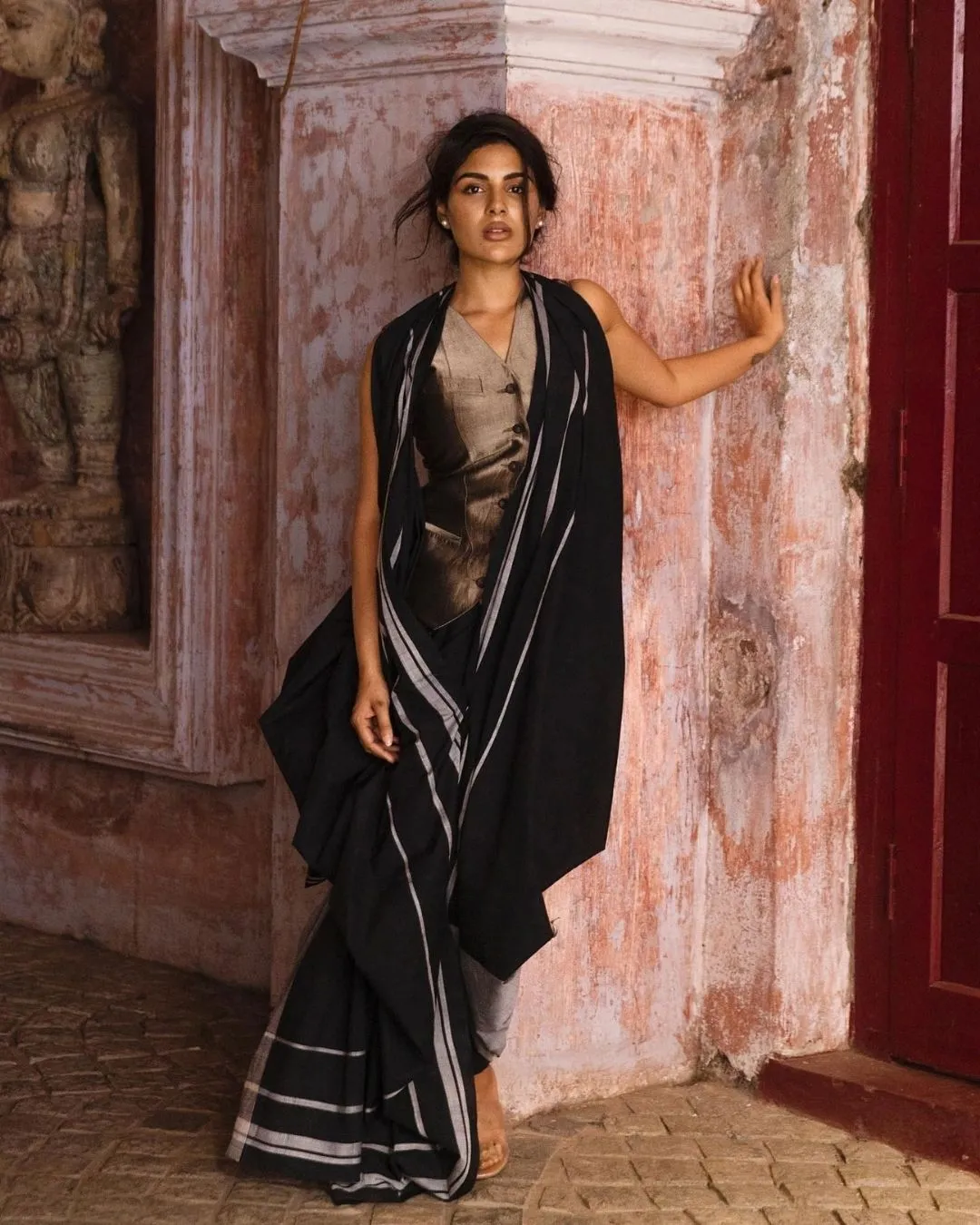 play with pallu