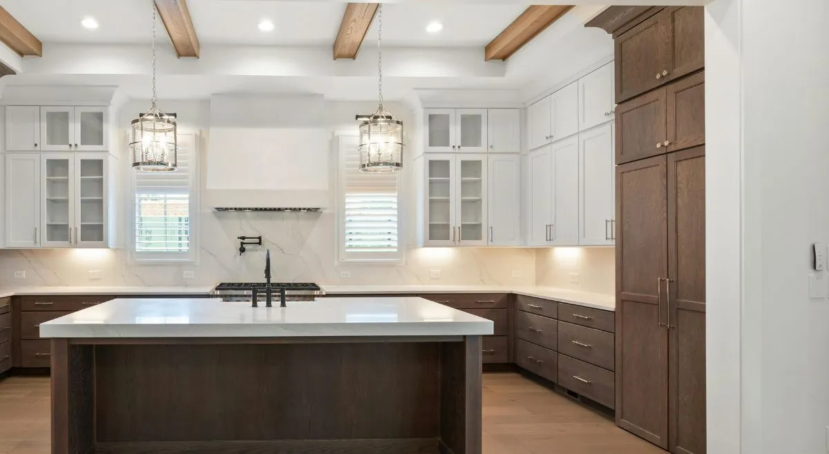 Vertical Floor to Ceiling Tower Cabinets