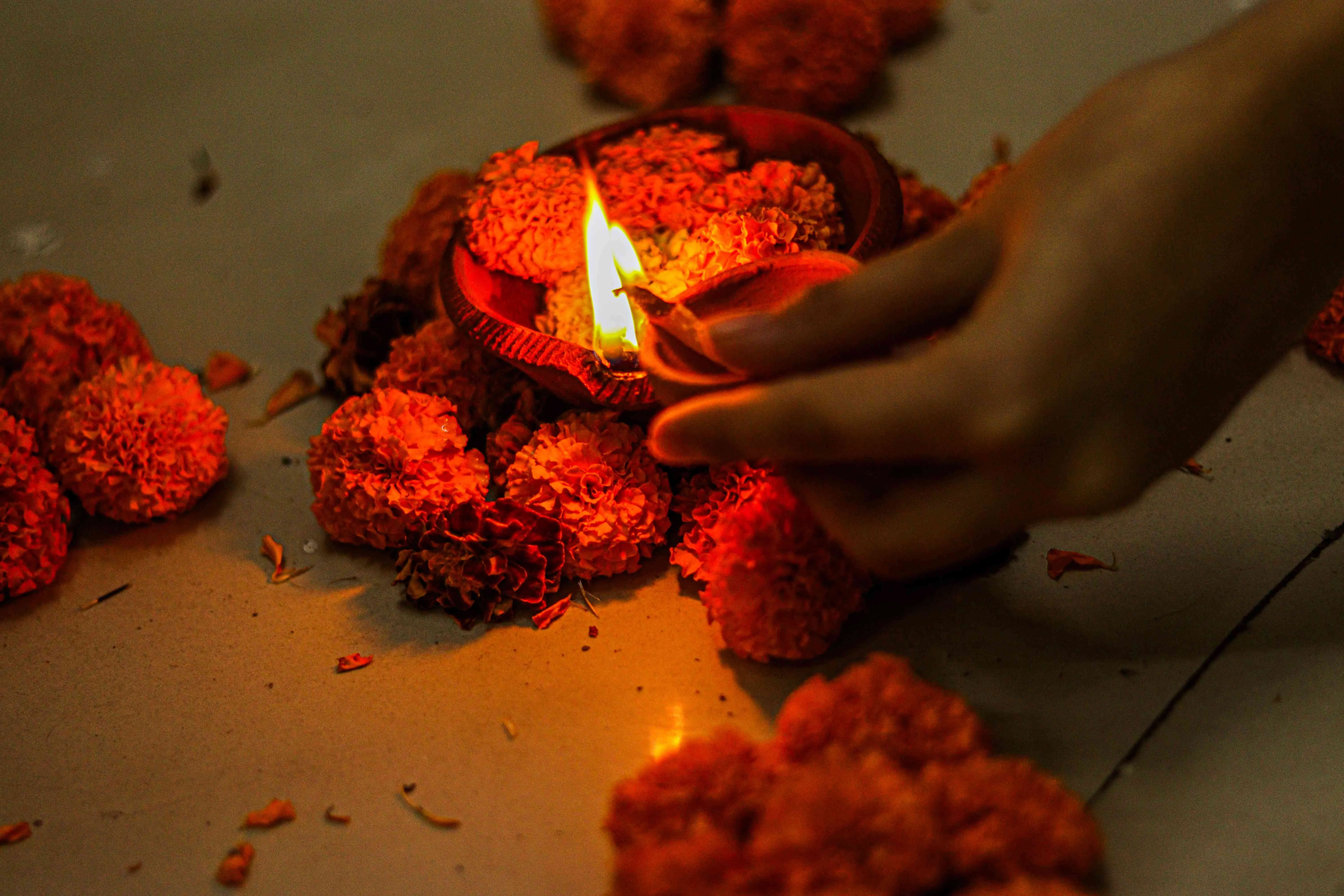 light a diya