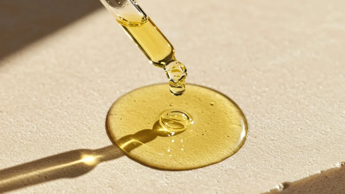 Vitamin C Serum And Other Antioxidants_