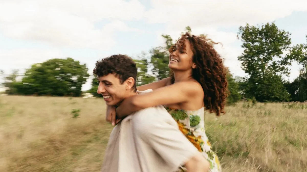 Keep things transparent in relationship