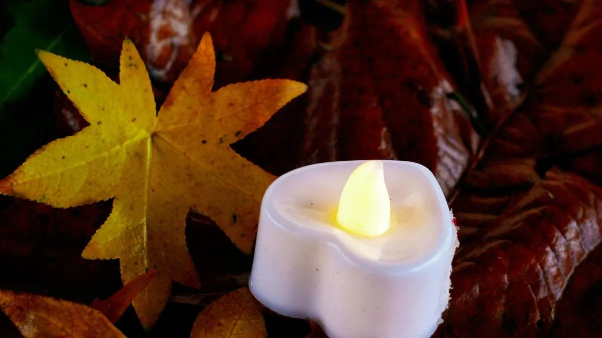 Add LED Diyas OR Candles