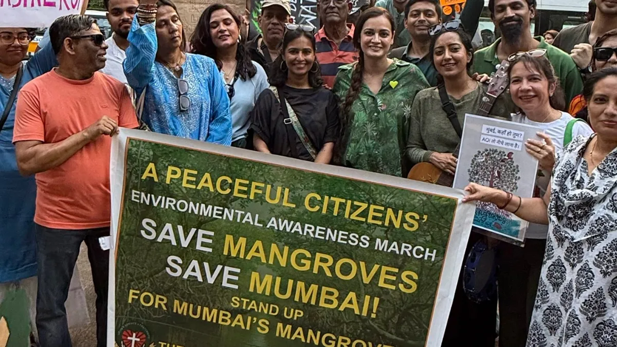 Dia Mirza protest