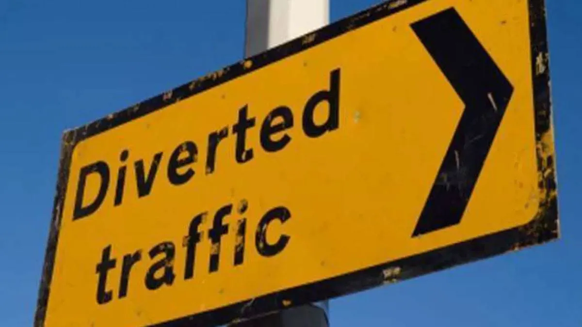dehradun-traffic-alert-police-announce-routes-parking-for-dussehra-shobha-yatra-check-key-areas