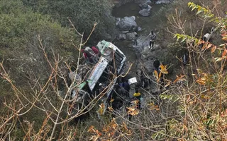 Dehradun News: 3 Dead, Over 15 Injured As HRTC Bus Falls Into Ditch Near Kwanu
