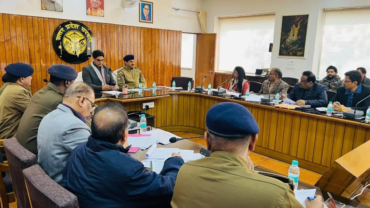 Meerut Division Cracks Down On Traffic Violations; Over 1,300 Vehicles ...