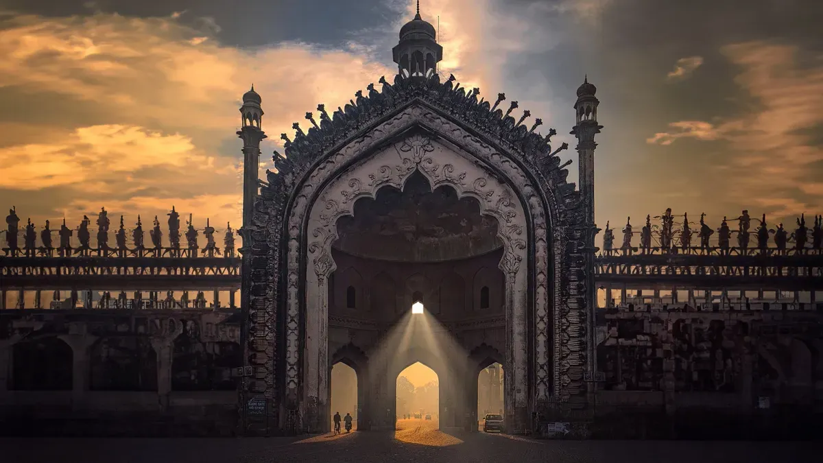 lucknow-dominates-tourism-in-scr-govt-plans-development-to-boost-other-districts