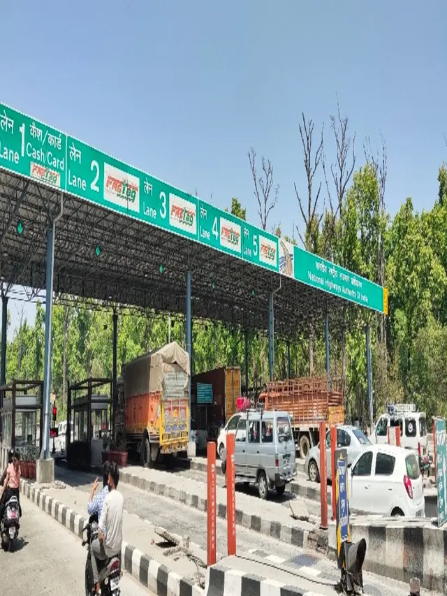 uttarakhand-toll-plazas-start-online-payment-double-fee-rule-for-non-fastag-vehicles-withdrawn