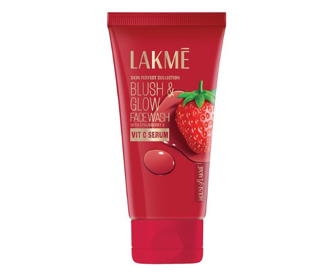Lakme Blush & Glow Strawberry Refreshing Gel Face Wash