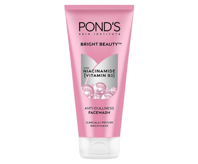 POND'S Bright Beauty Anti-Dullness & Brightening Facewash with Niacinamide