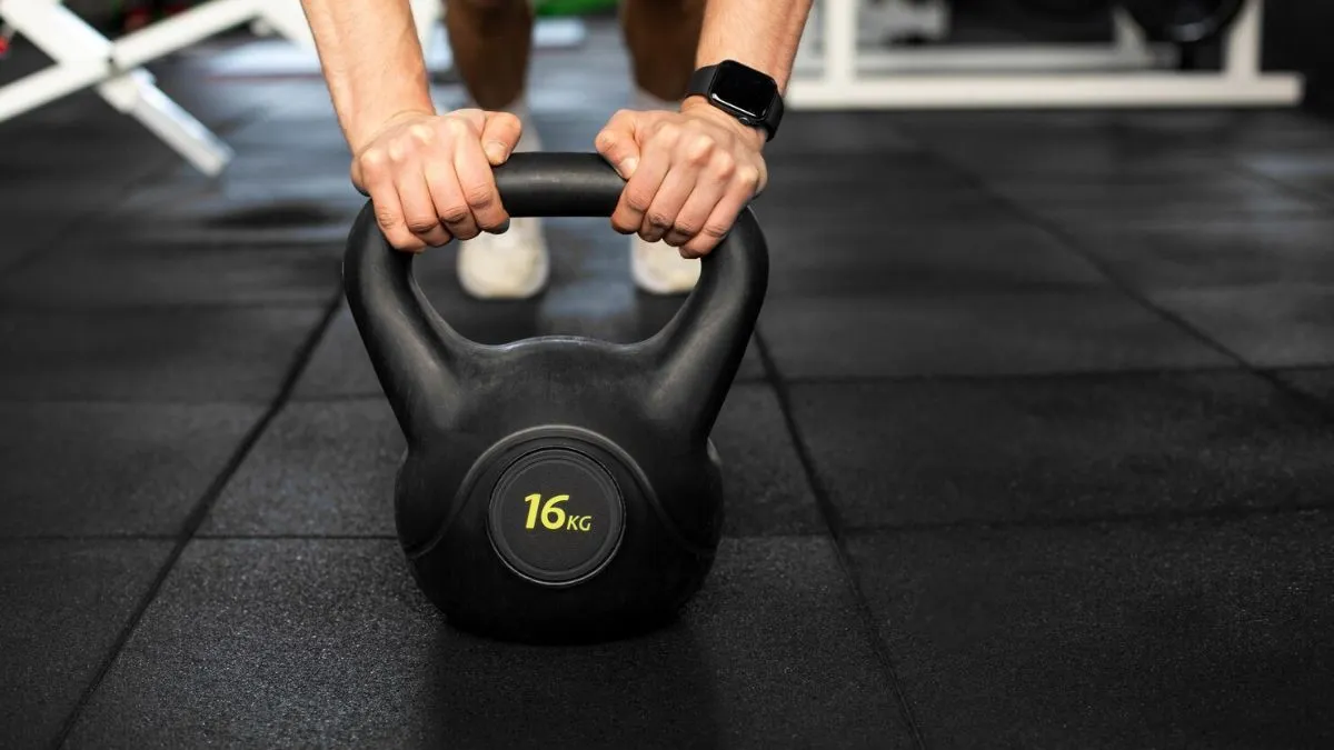 Why Should You Use Kettlebell Over Dumbbells