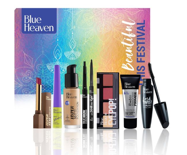 Blue Heaven Festive MakeUp Kit Pack of 8 32.1g 45.5ml