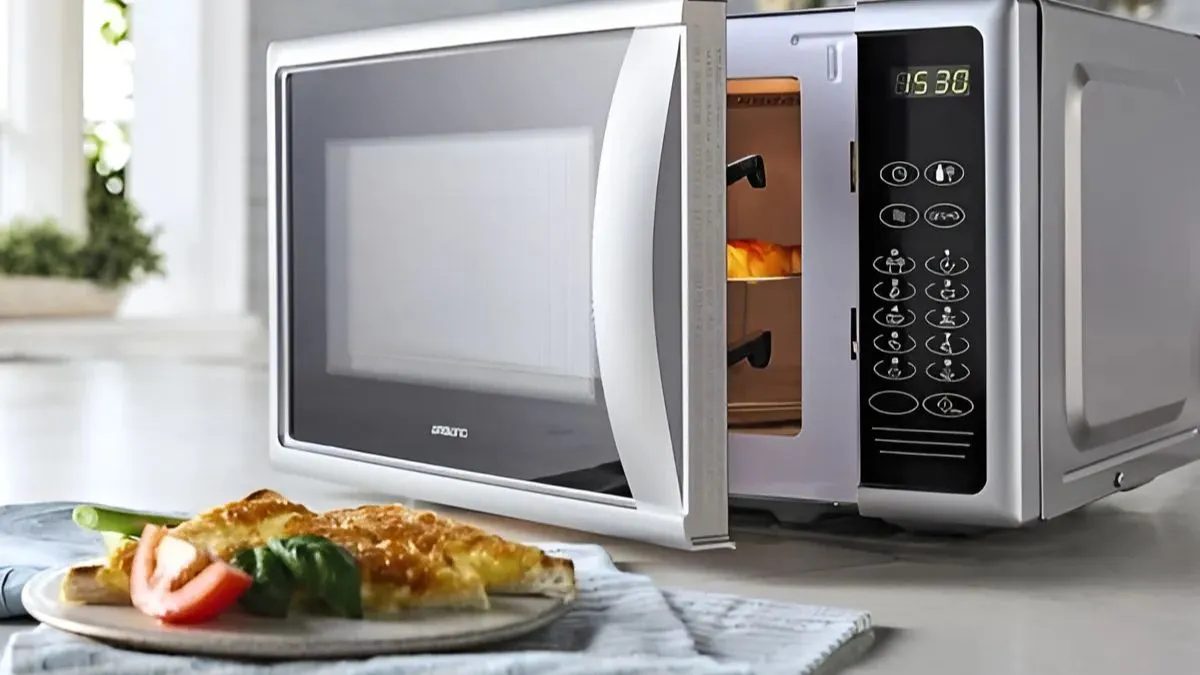 Microwave oven under budget for college students