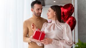 Best Anniversary Gift Ideas To Celebrate Your Love
