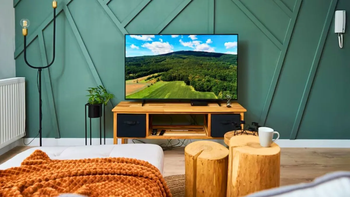 Téléprès de la télévision HD de 32 pouces de 32 pouces