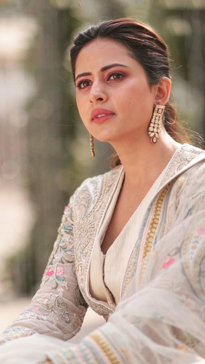 Sargun Mehta Is A Treat To Eyes In These Elegant Indian Suits