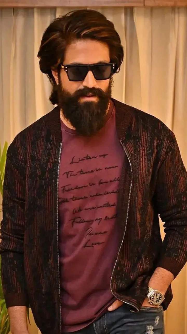 KGF Chapter 1 Villain Ramachandra Raju Was Yash's Personal Bodyguard. How  Things Changed - News18