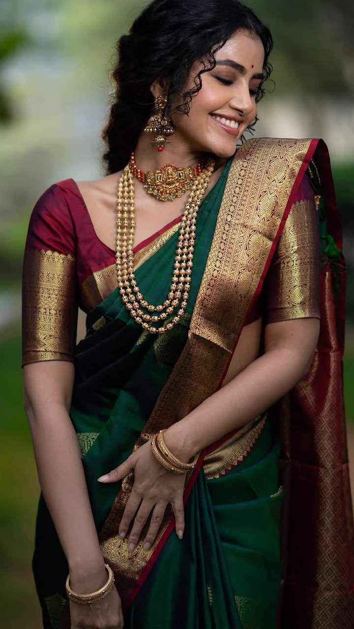 latest saree designs for wedding reception