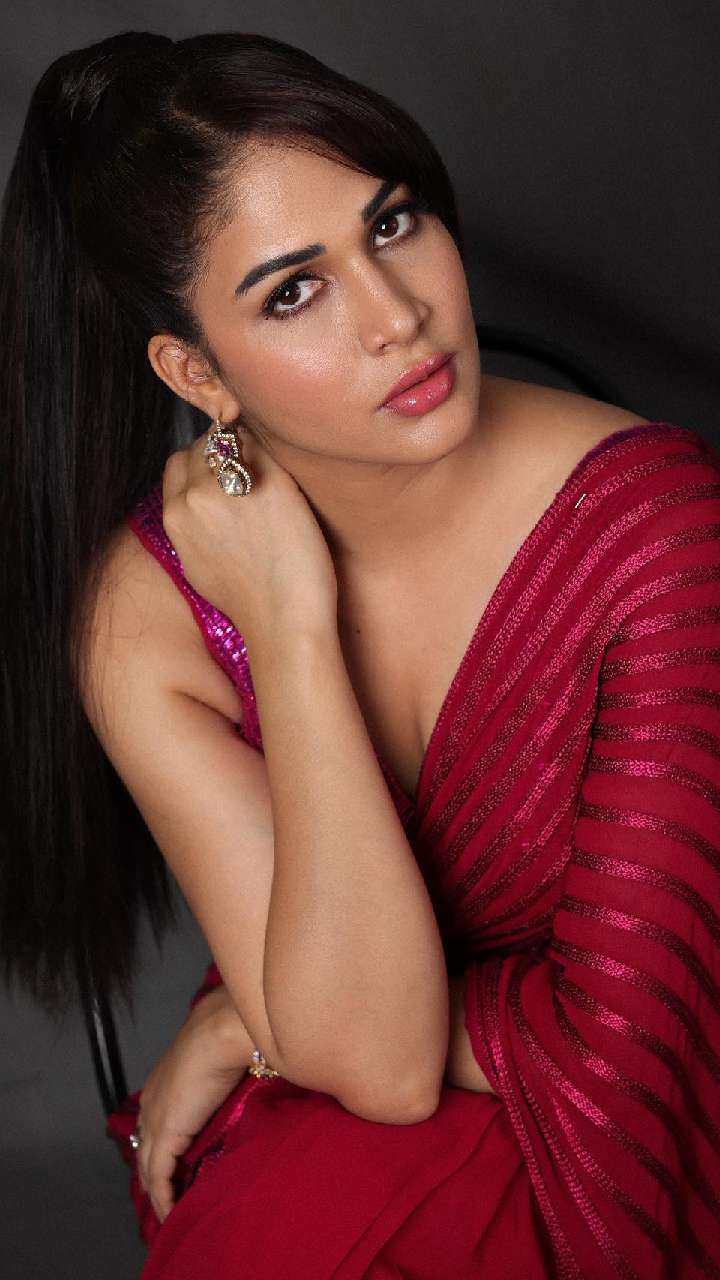 bold photo of lavanya tripathi 