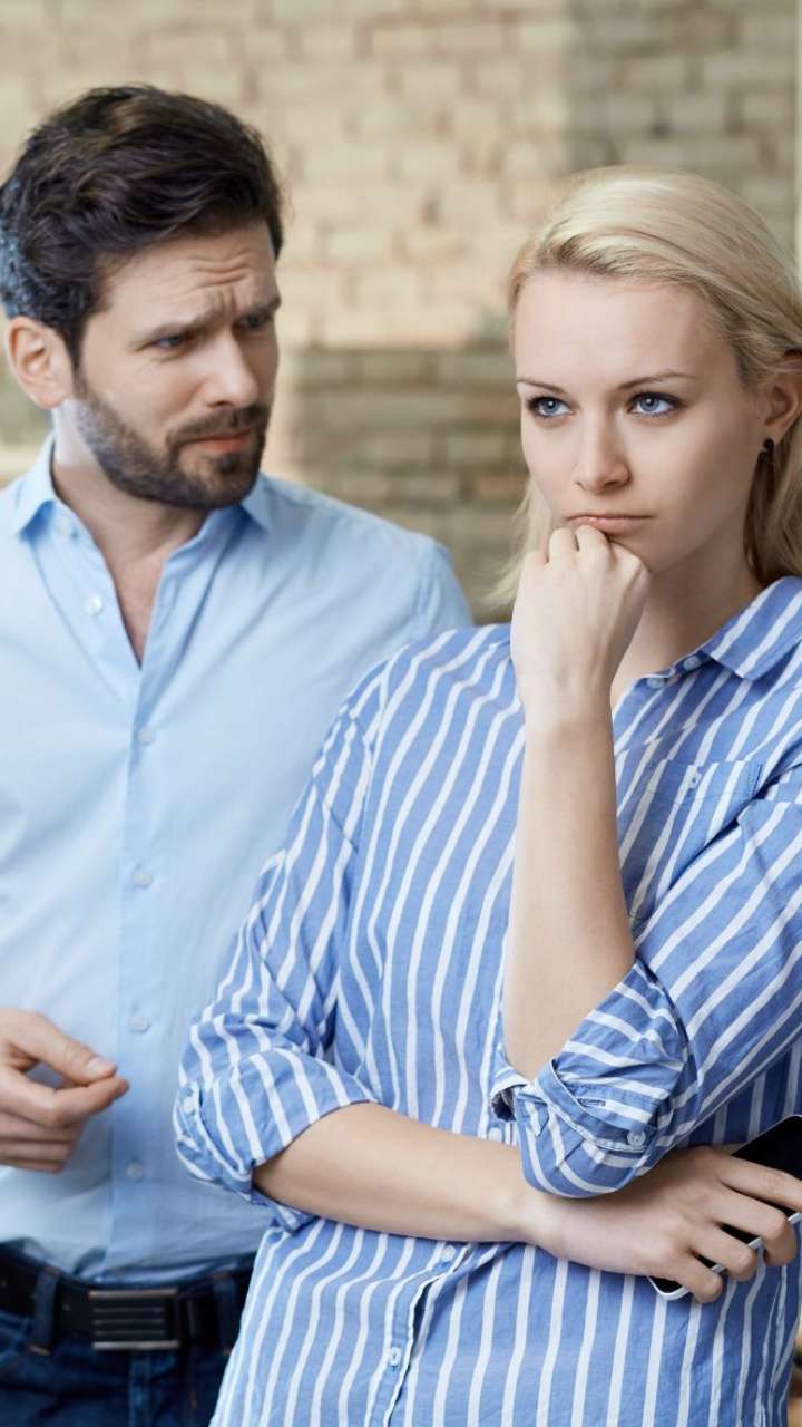 Picture of 7 Signs Your Partner Is Emotionally Unavailable!