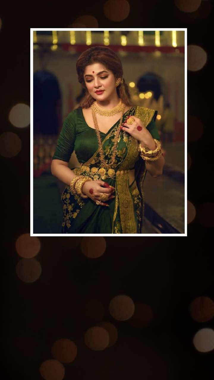 Bengali Actress Srabanti Chatterjee Pretty Saree Looks To Check Out