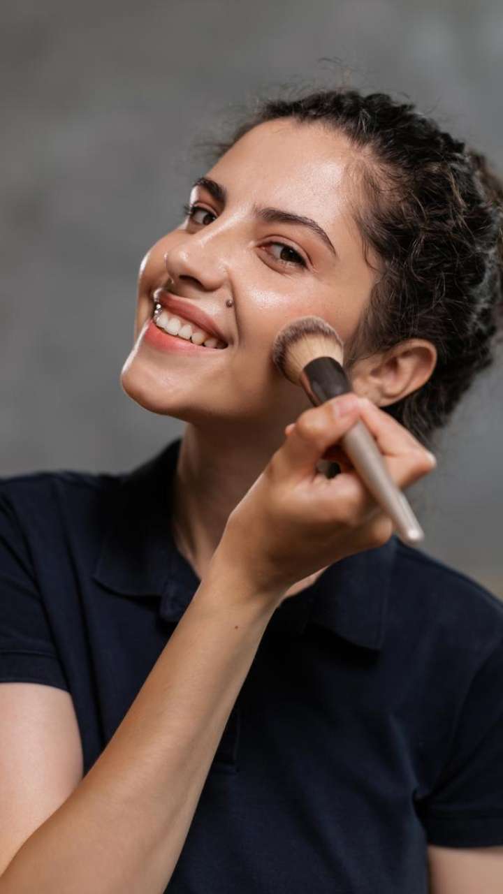 Beginner's Guide To Do Make Up Step-By-Step